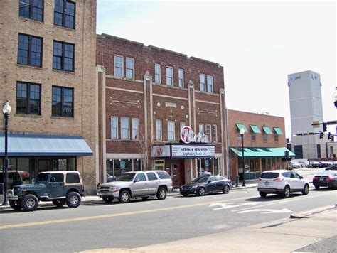 movie theaters gastonia nc